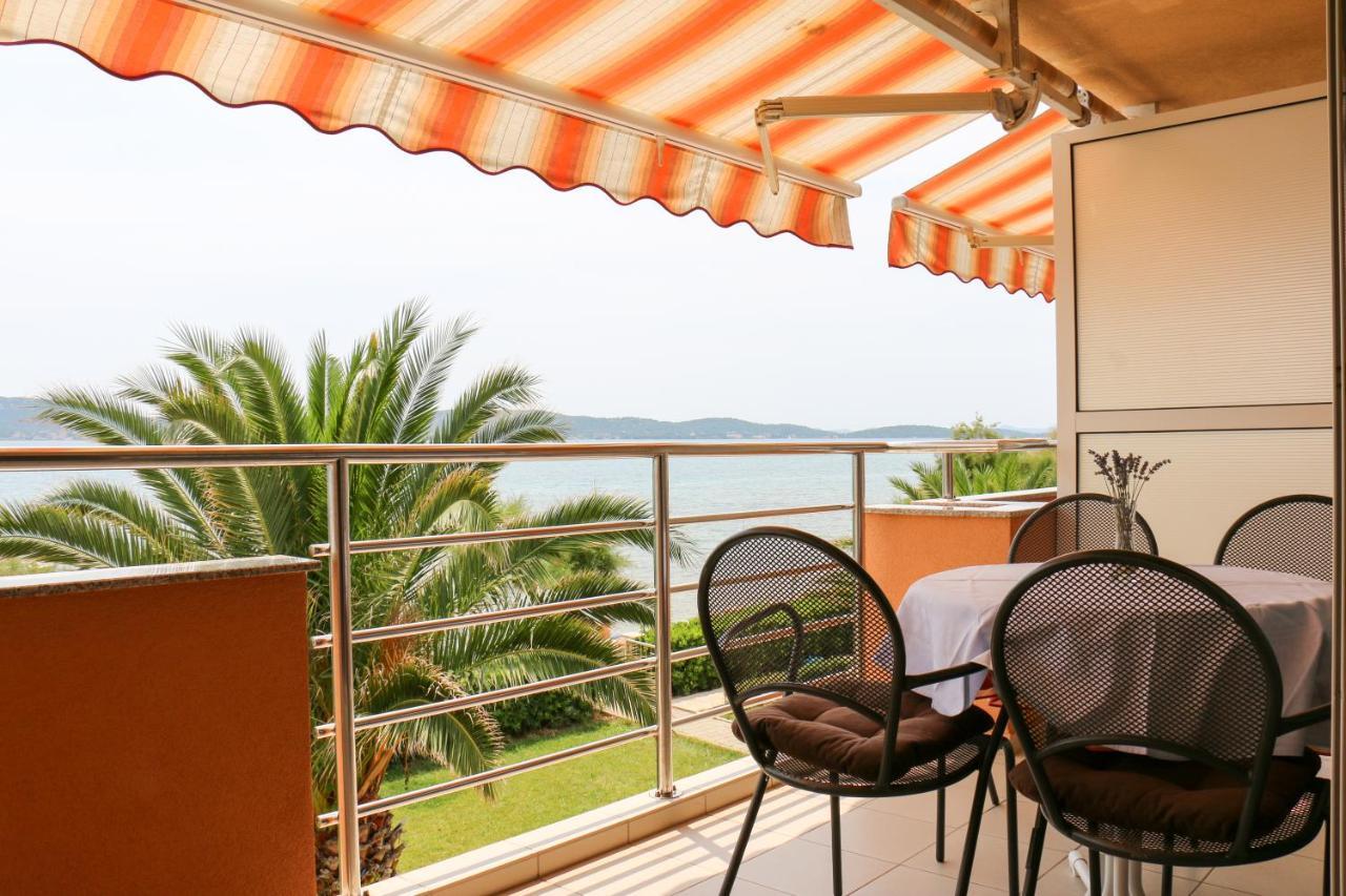 Sukošan Apartments Matas מראה חיצוני תמונה