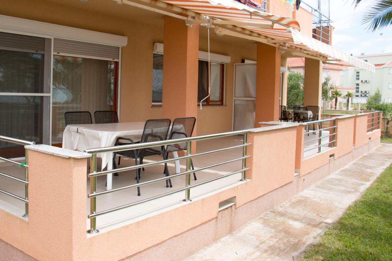 Sukošan Apartments Matas מראה חיצוני תמונה