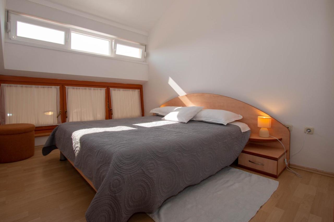 Sukošan Apartments Matas מראה חיצוני תמונה